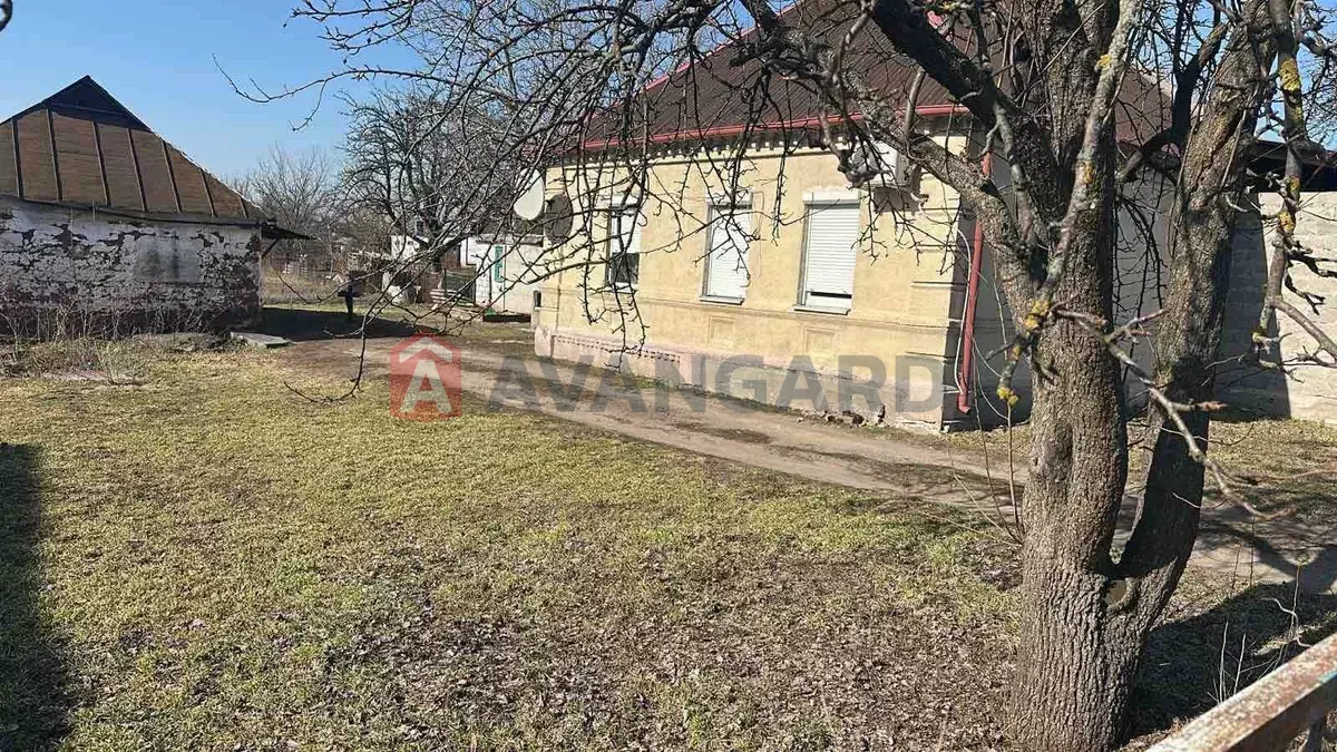 �������, 120 ��.�. ���� 1