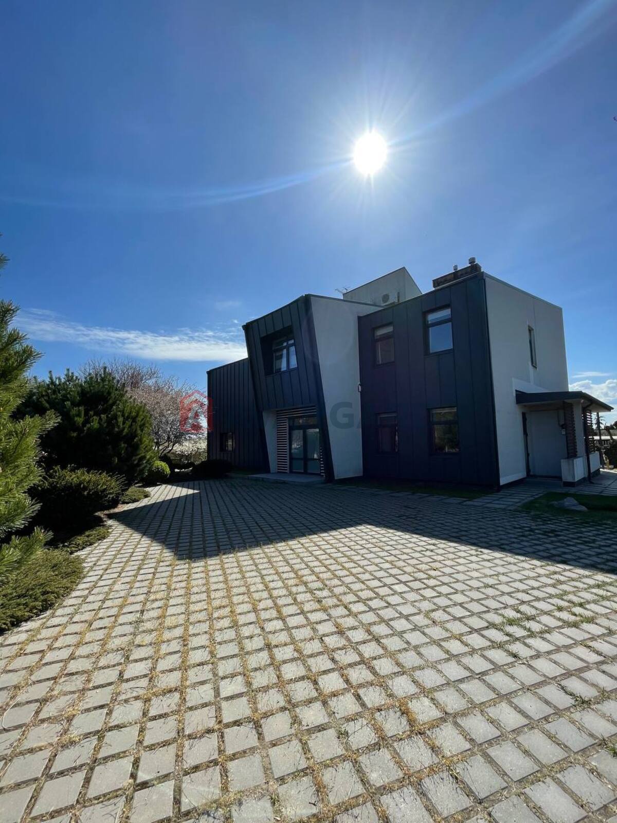 �������, 465 ��.�. ���� 2