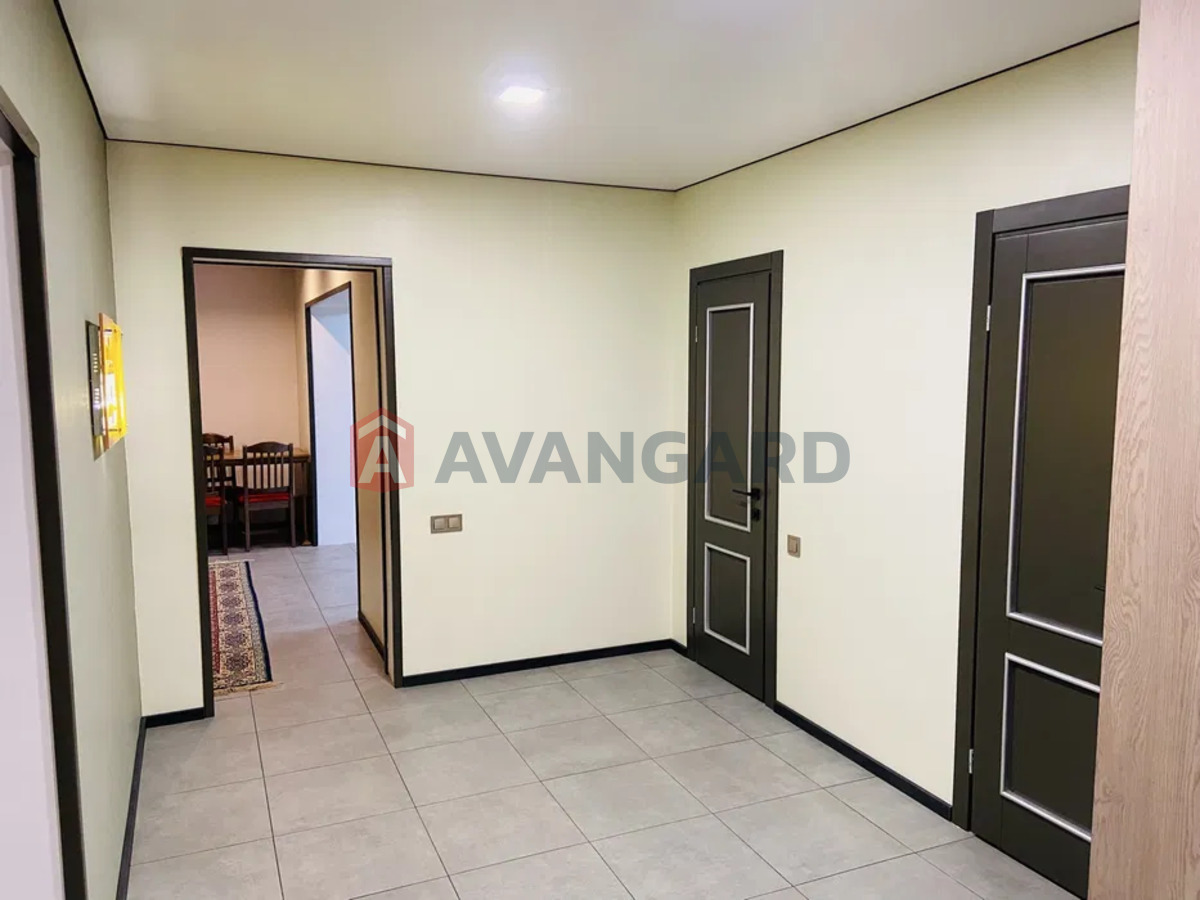 �������, 180 ��.�. ���� 17