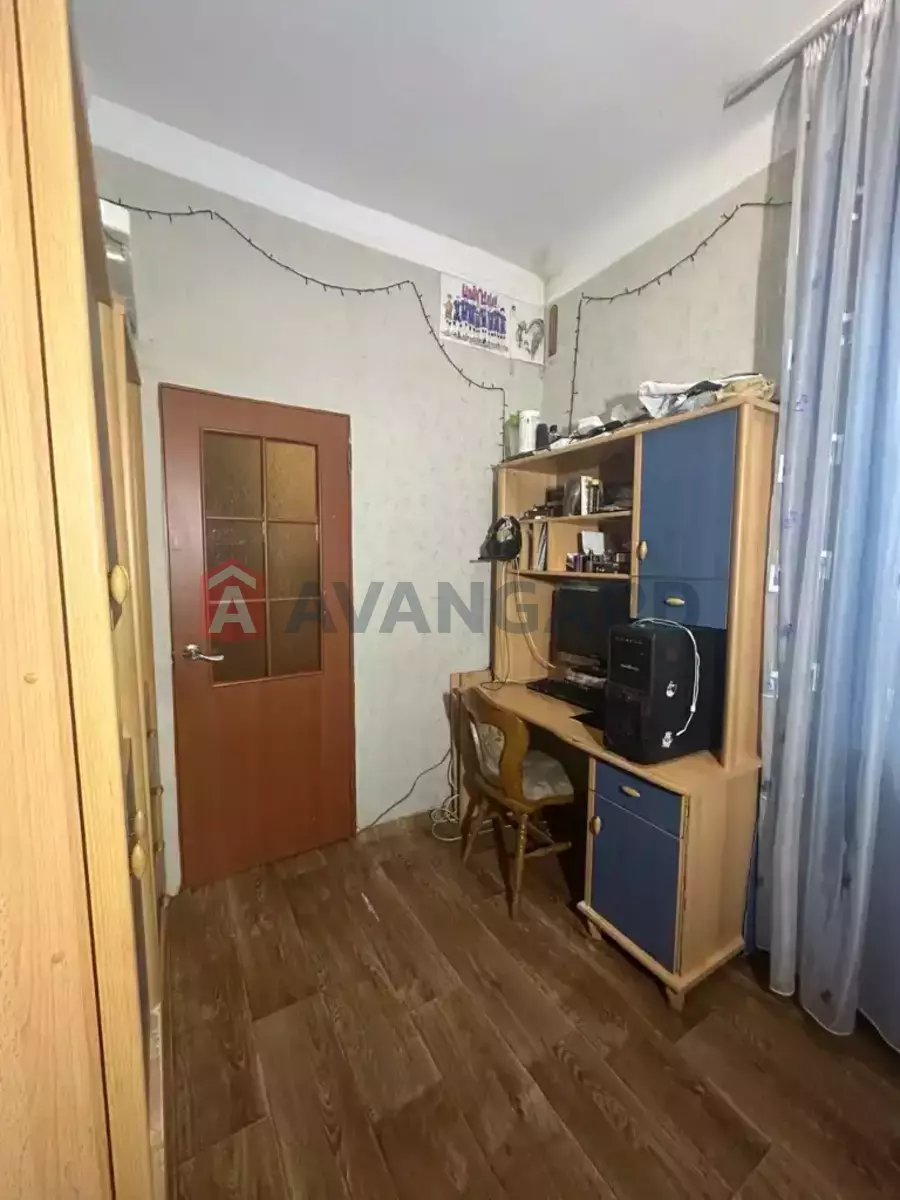 ������� �������, 64 ��.�. ���� 19