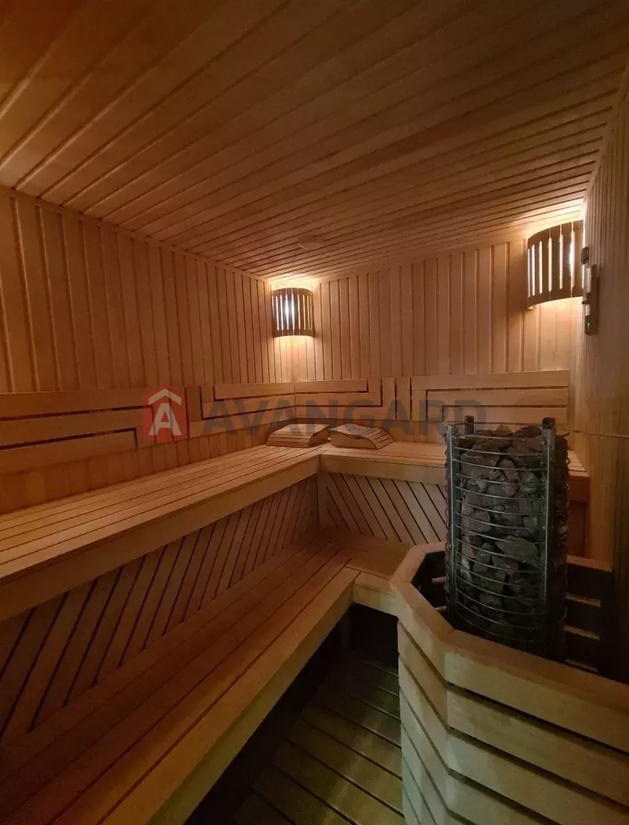 �������, 190 ��.�. ���� 19