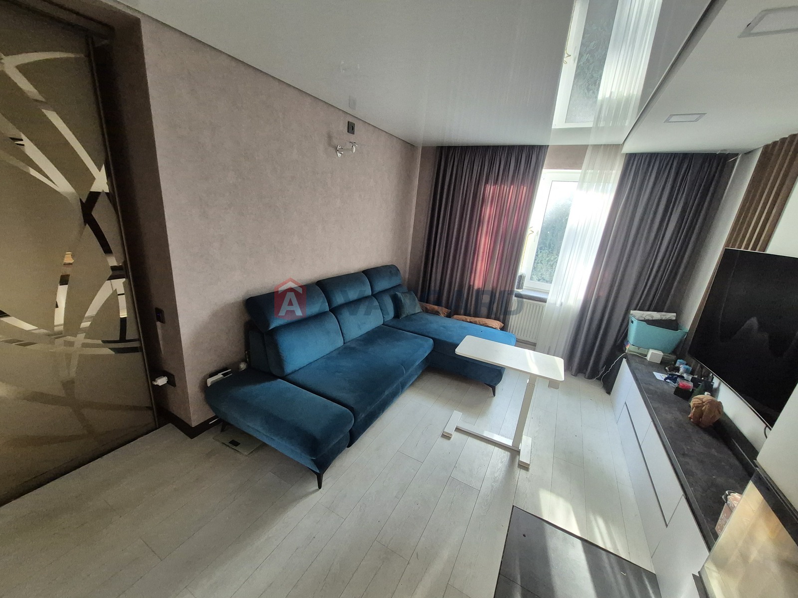 �������, 105 ��.�. ���� 13