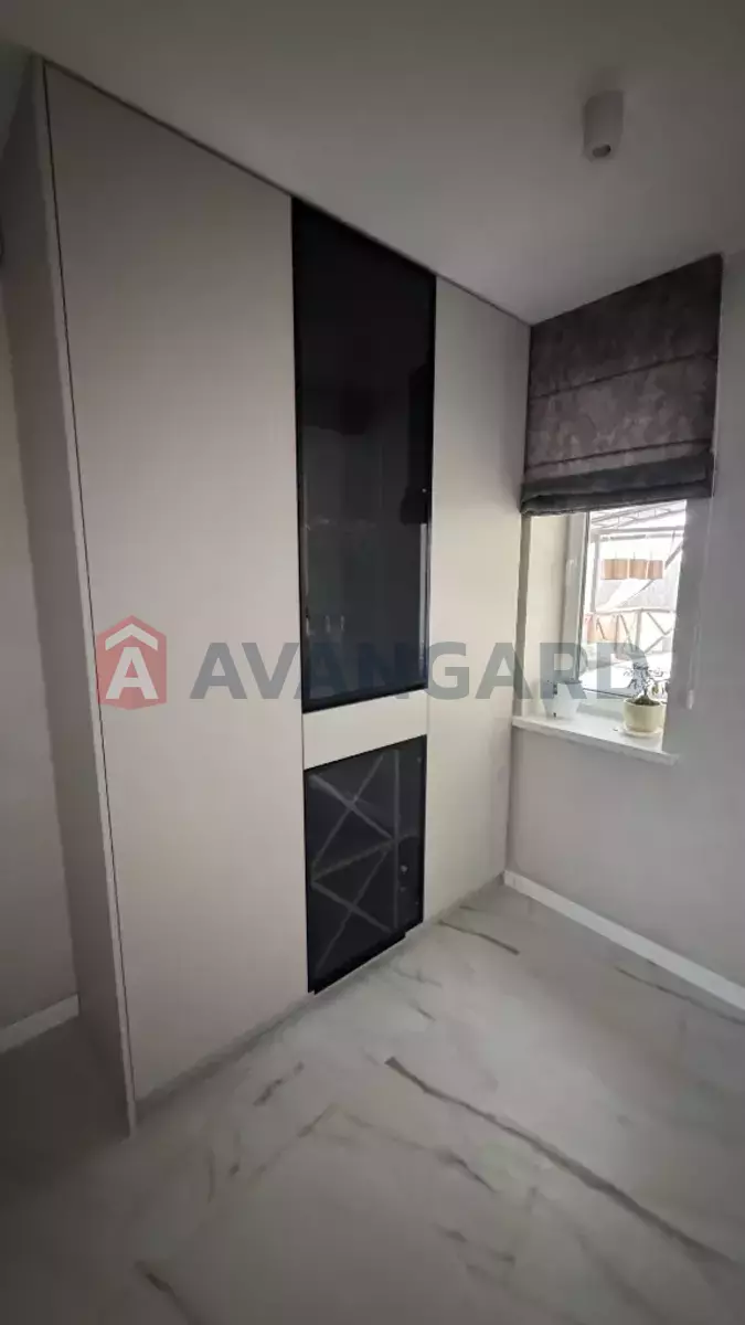 �������, 180 ��.�. ���� 22