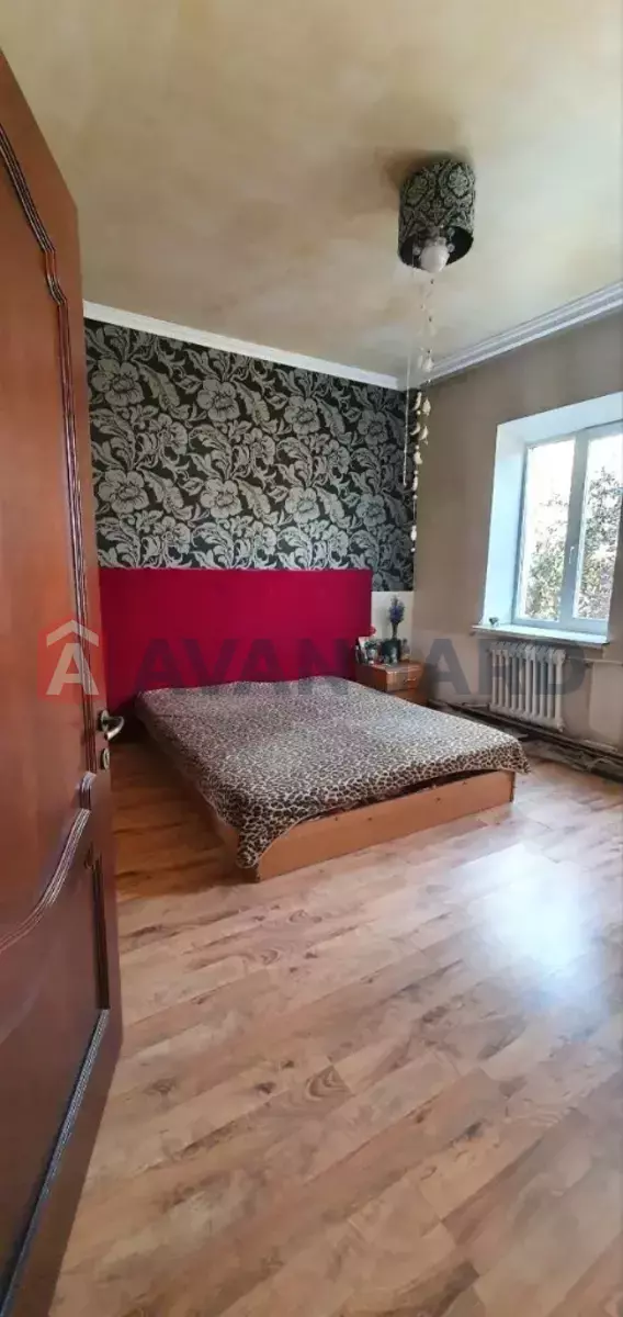 , 100 ..  11