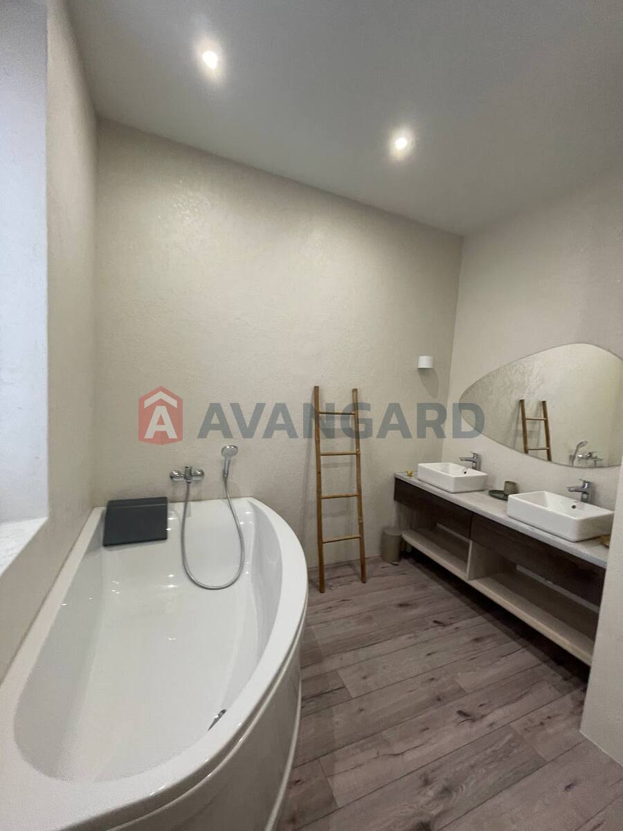 �������, 126 ��.�. ���� 4