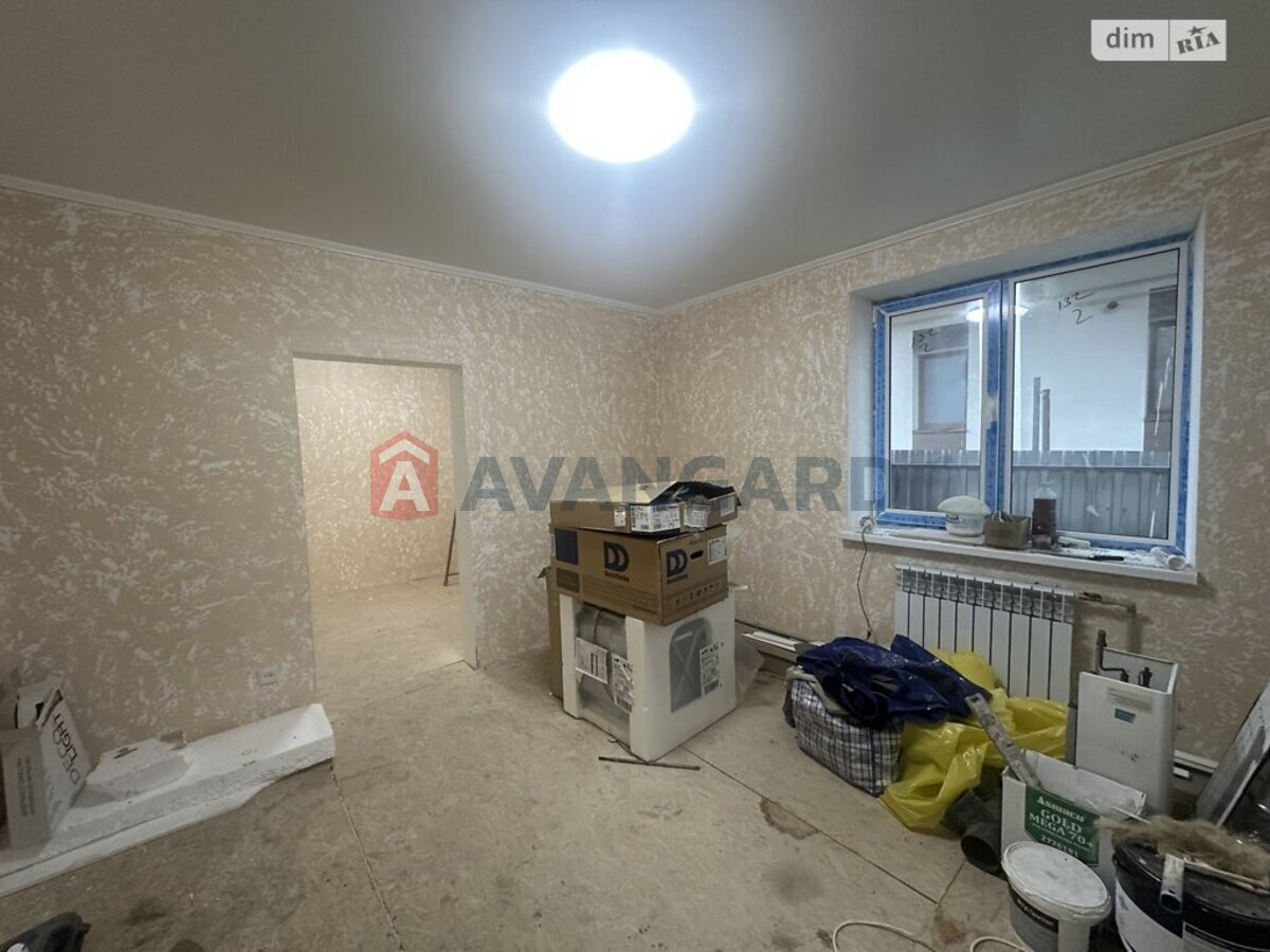 ������� �������, 33 ��.�. ���� 3