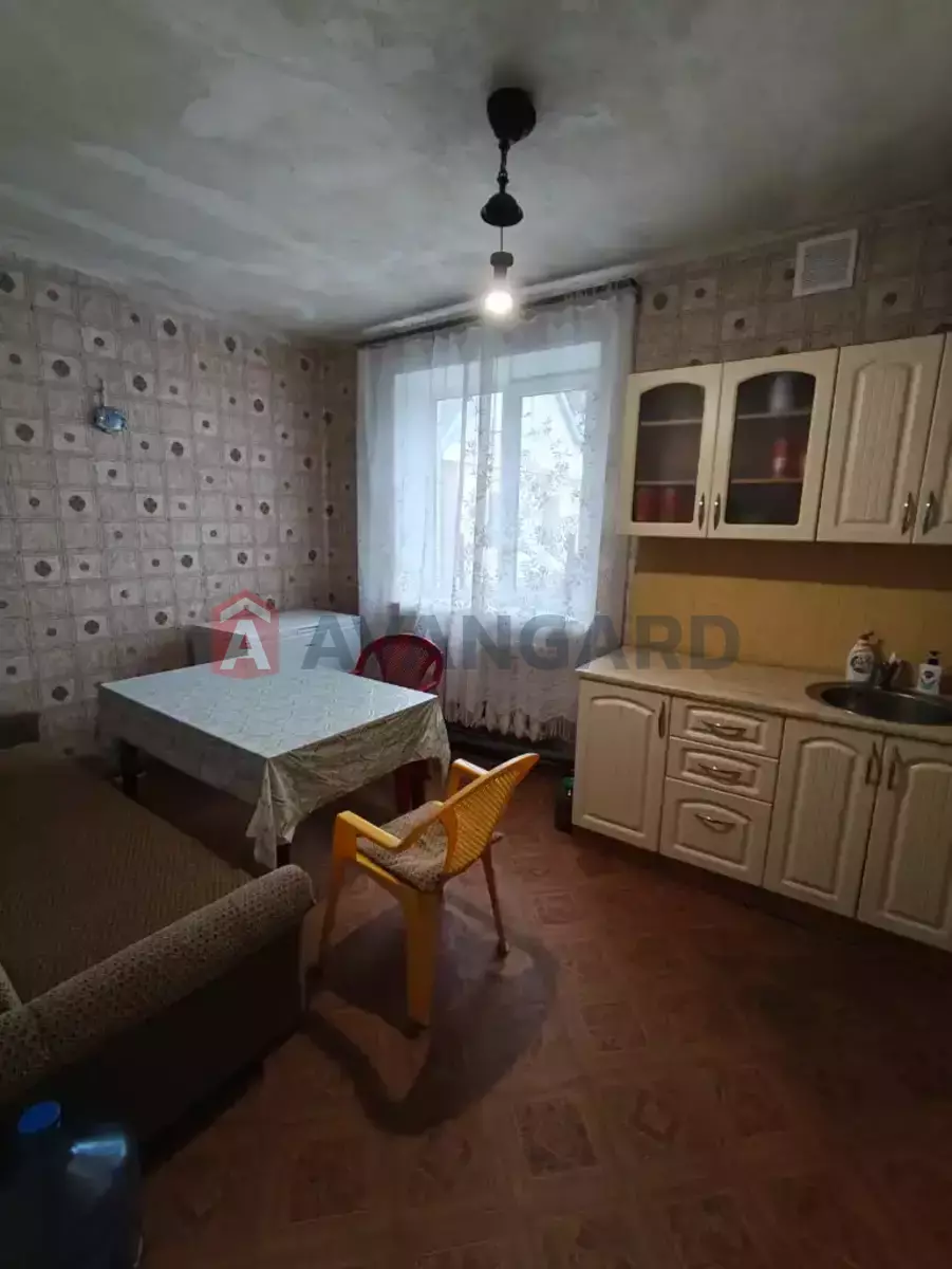 �������, 173 ��.�. ���� 14