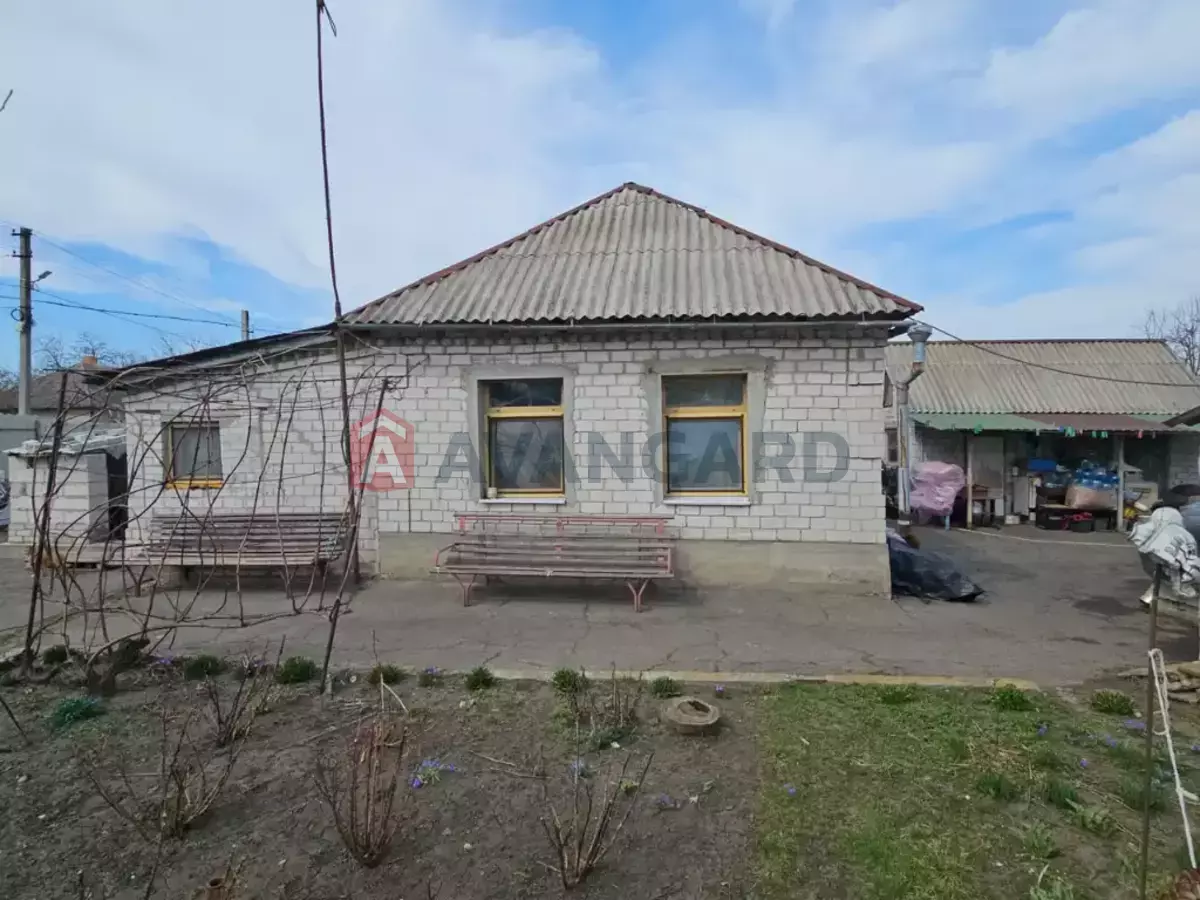 �������, 70 ��.�. ���� 10