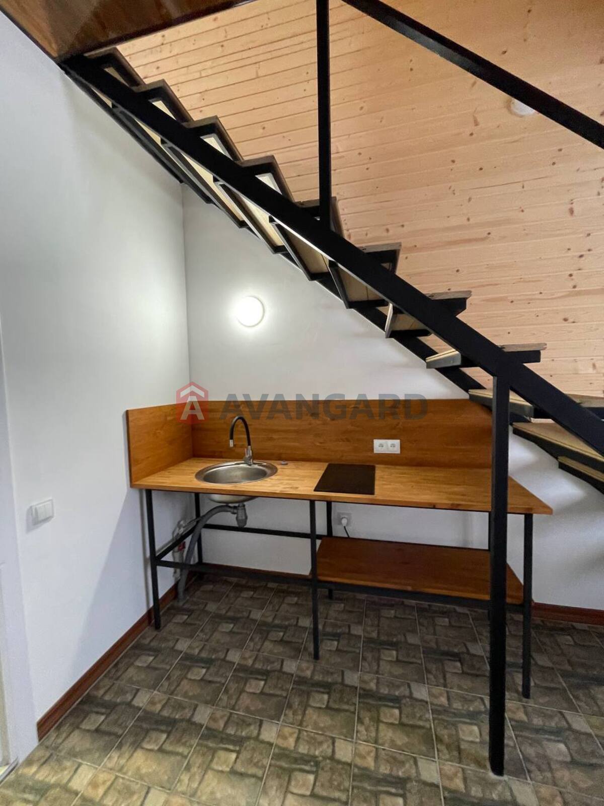 ���, 260 ��.�. ���� 17