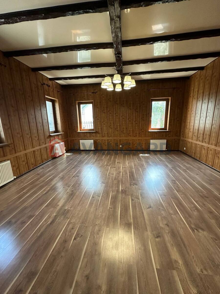 �������, 740 ��.�. ���� 18