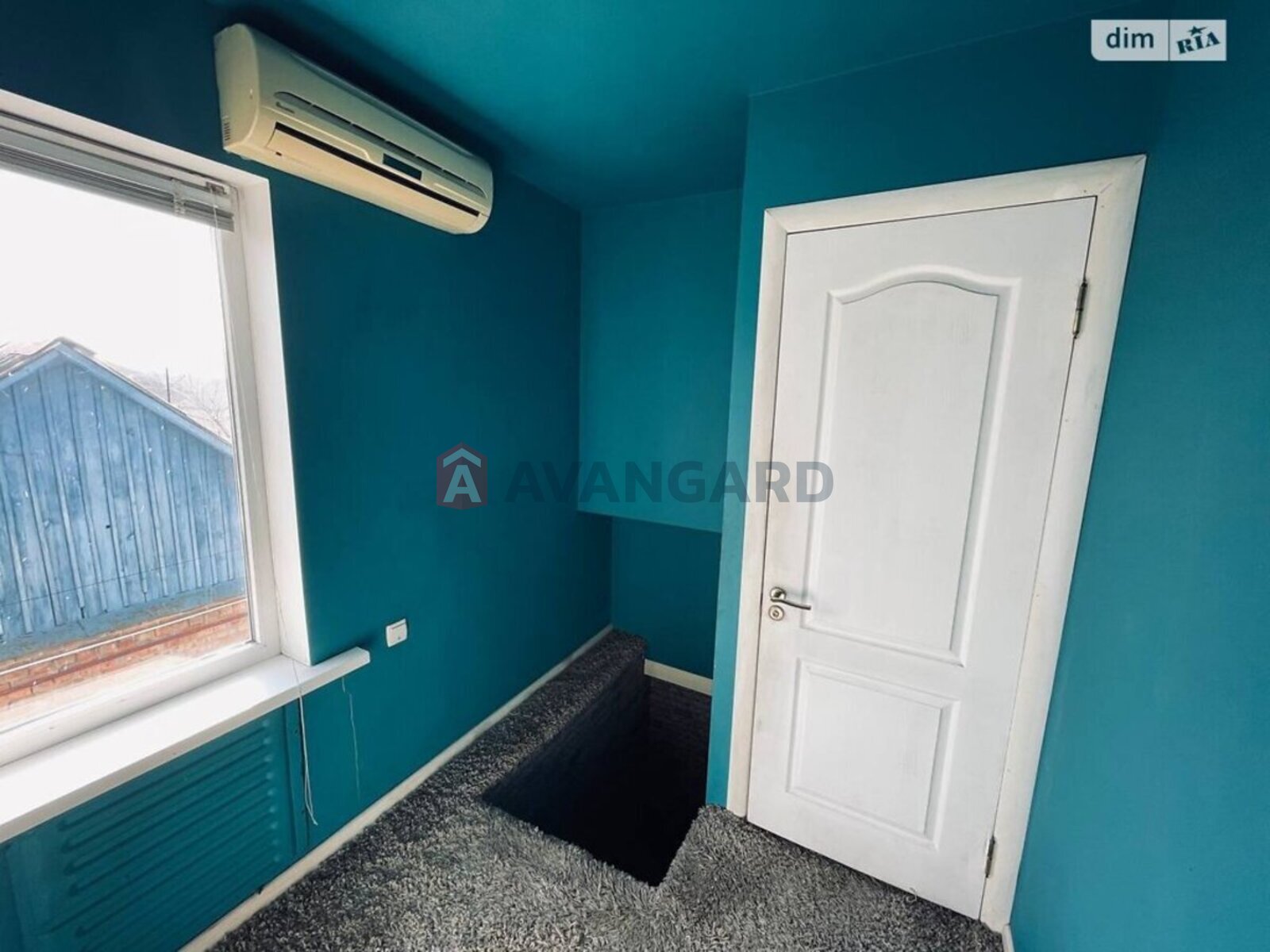 �������, 120 ��.�. ���� 18