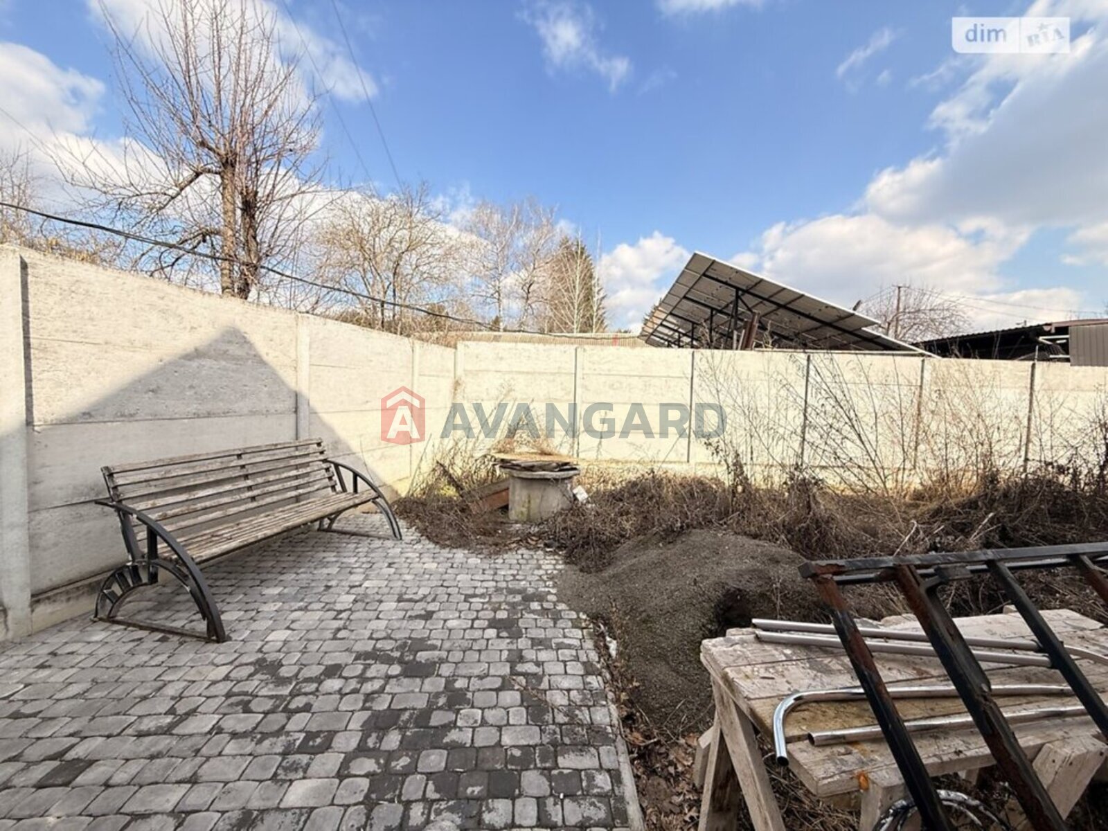 ��������, 100 ��.�. ���� 18