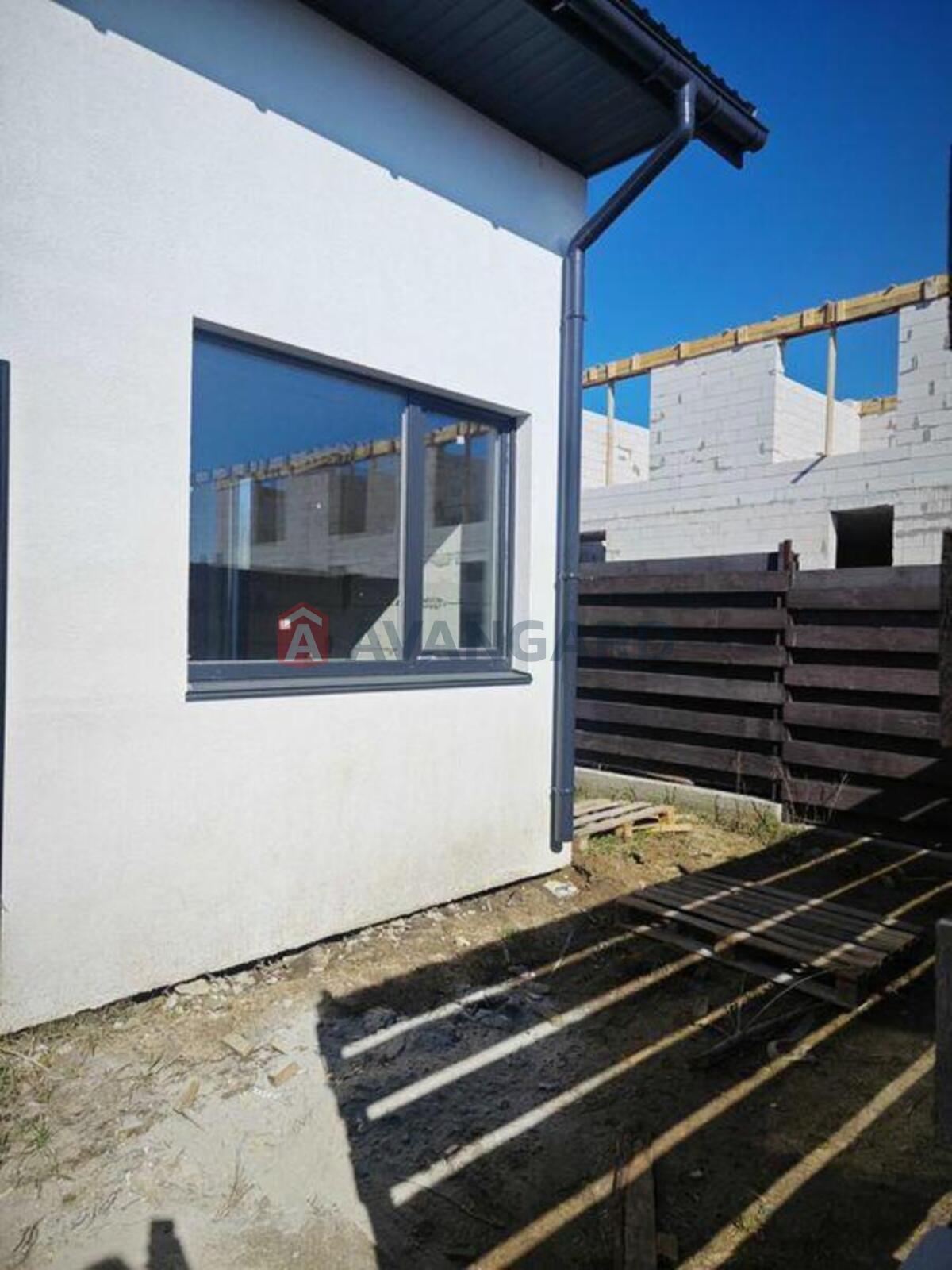 ��������, 33 ��.�. ���� 5