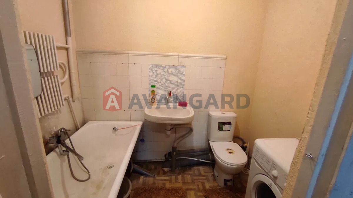 �������, 70 ��.�. ���� 1