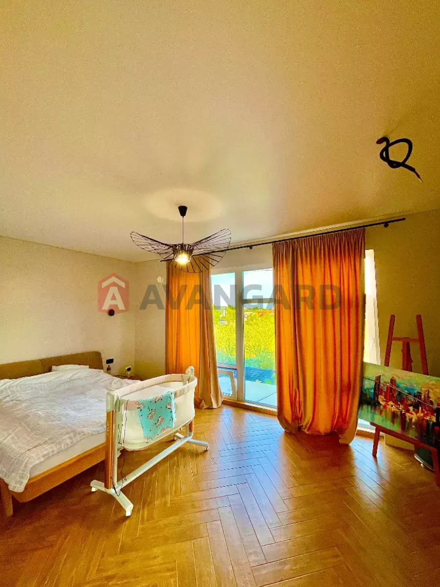 �������, 140 ��.�. ���� 13