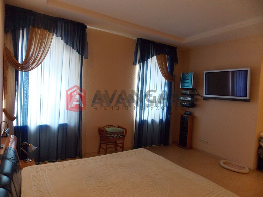 ���, 280 ��.�. ���� 12