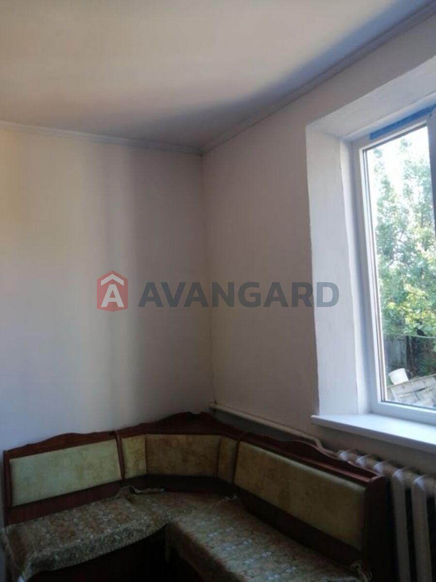 �������, 80 ��.�. ���� 8