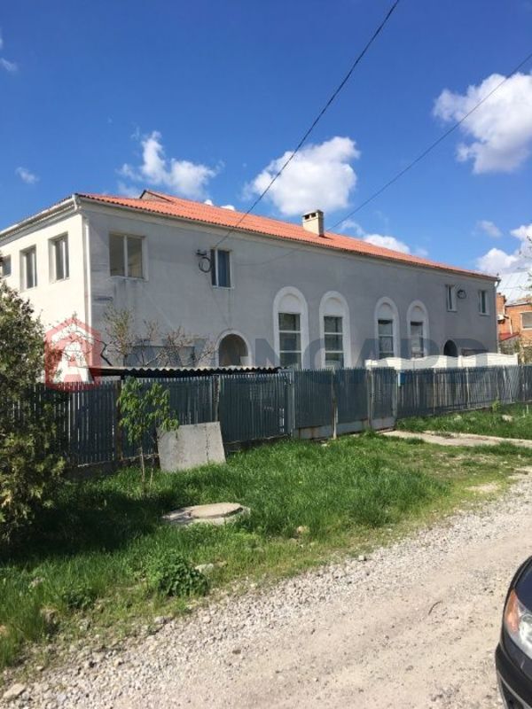 , 200 ..  1
