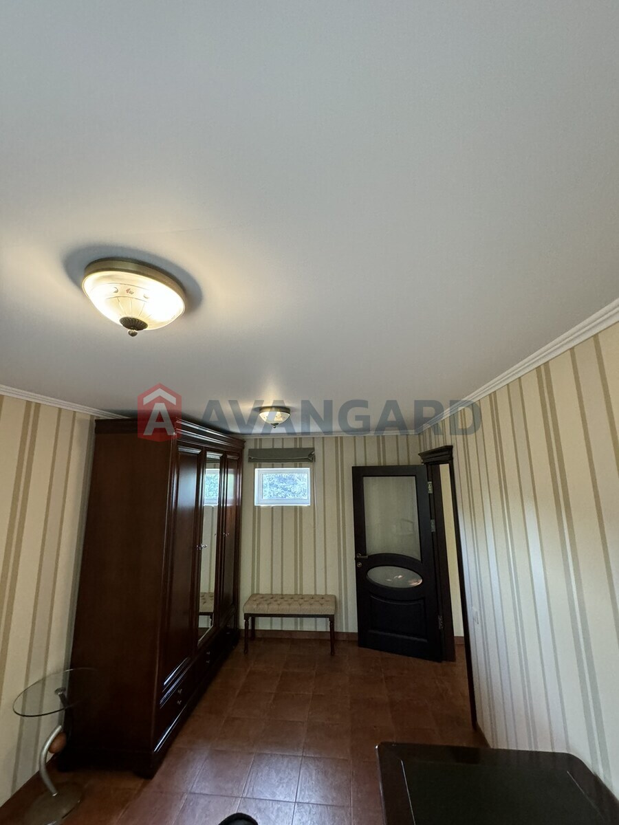 ���, 210 ��.�. ���� 16