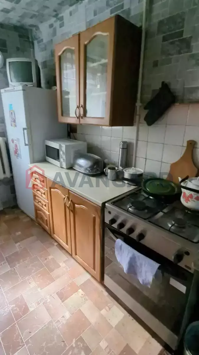 , 77 ..  8
