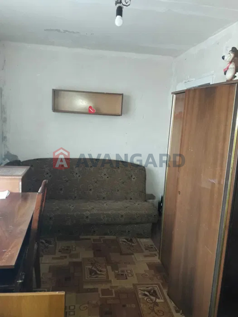 �������, 150 ��.�. ���� 19