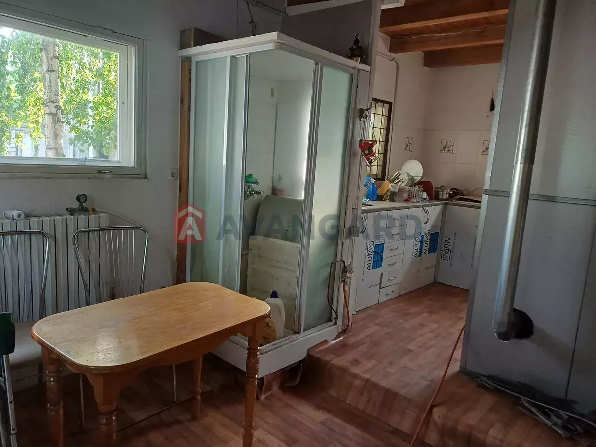 ������� �������, 60 ��.�. ���� 6