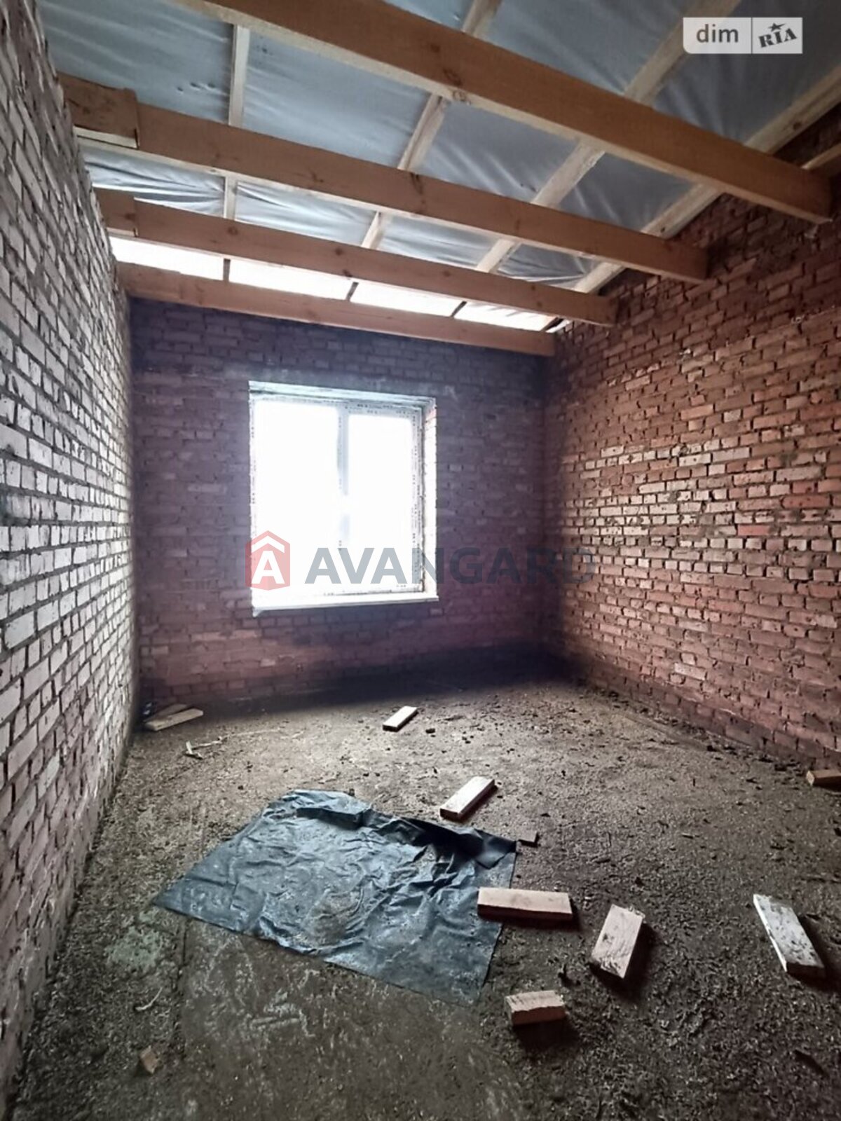 ��������, 75 ��.�. ���� 8