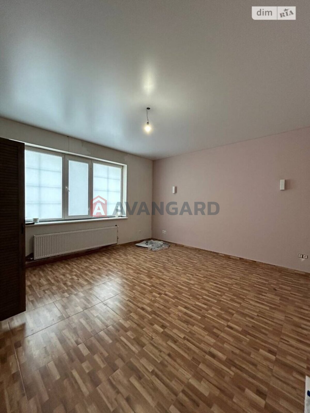 ������� �������, 206 ��.�. ���� 17