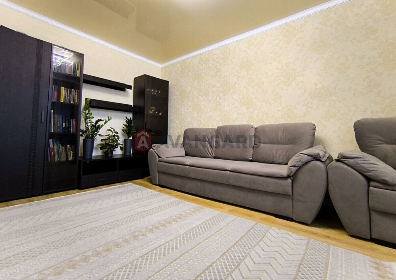 ������� �������, 80 ��.�. ���� 10