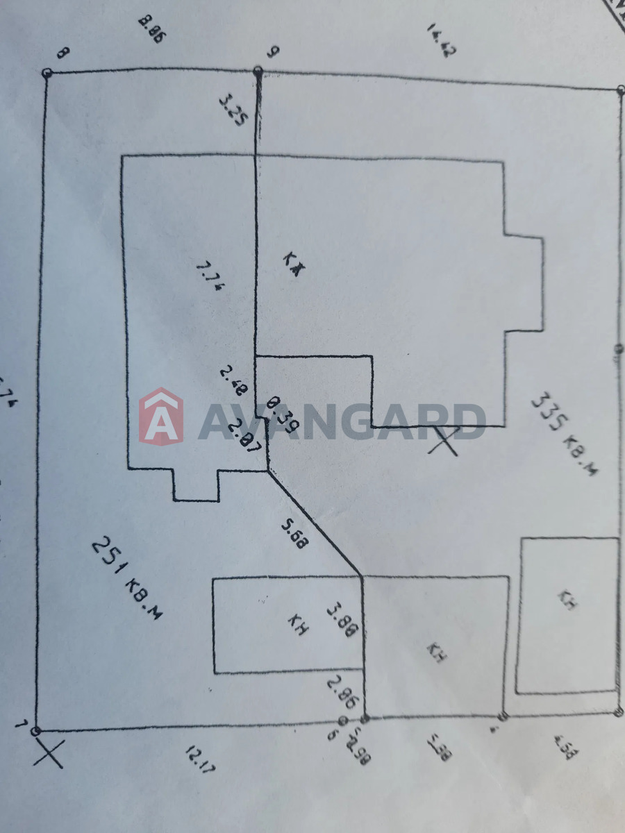 ������� �������, 52 ��.�. ���� 8