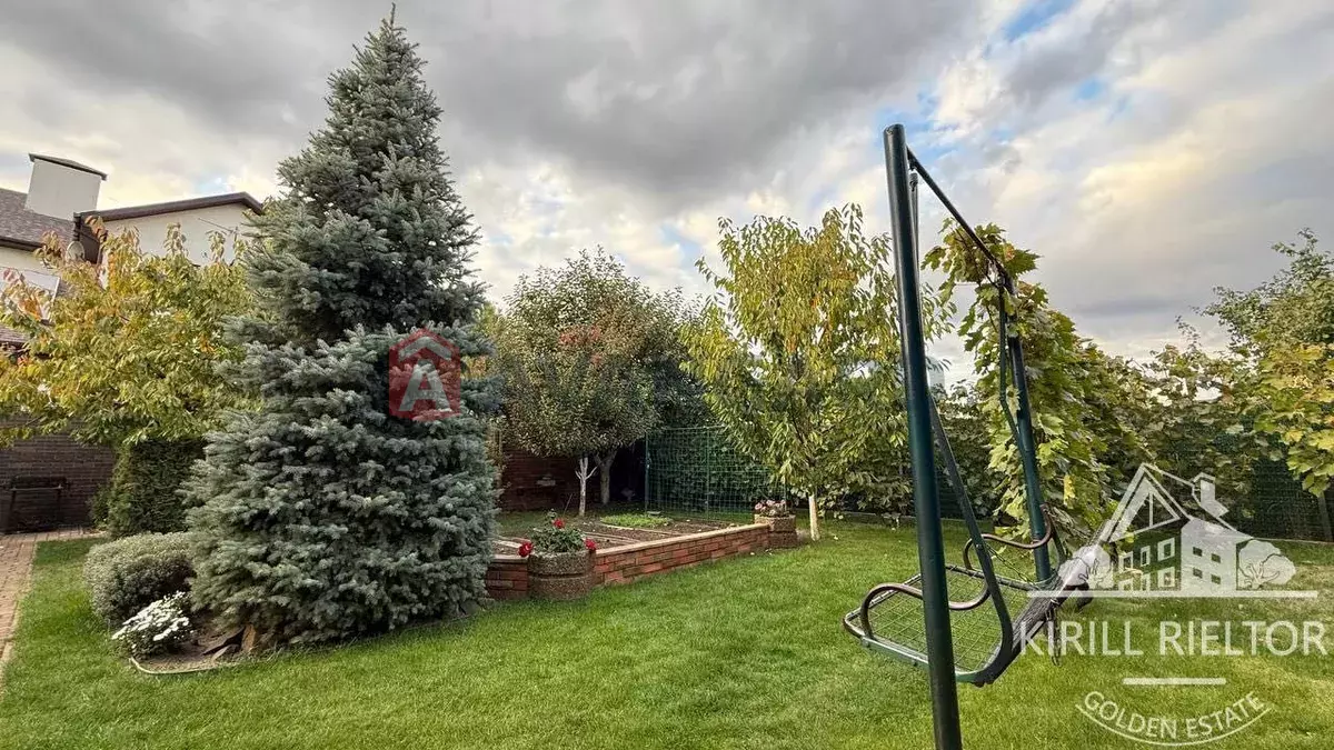 �������, 200 ��.�. ���� 9