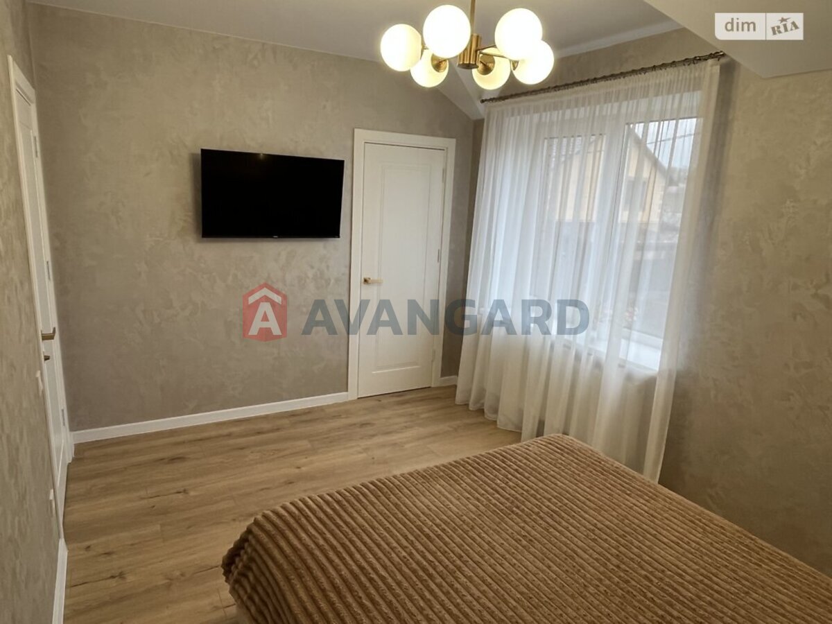 105 ��.�. ���� 9