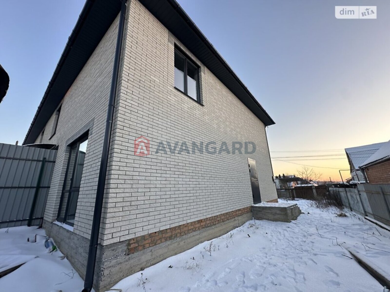 ��������, 75 ��.�. ���� 4