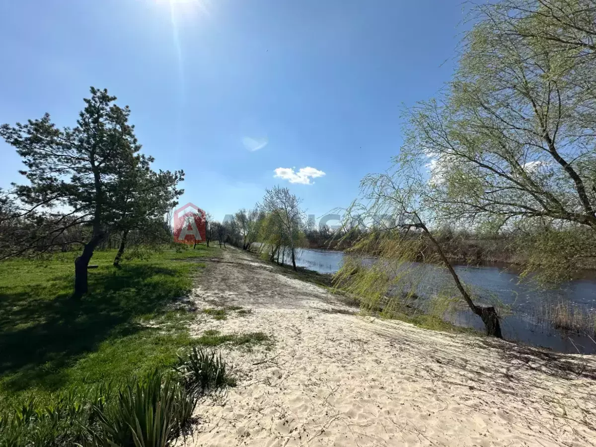 ����, 120 ��.�. ���� 27