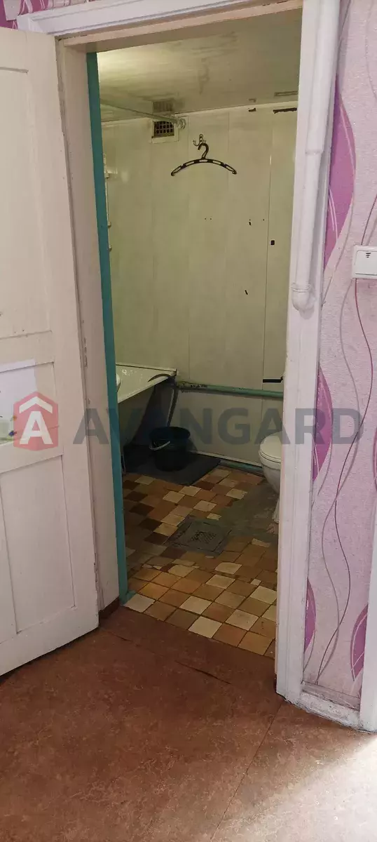 �������, 100 ��.�. ���� 2