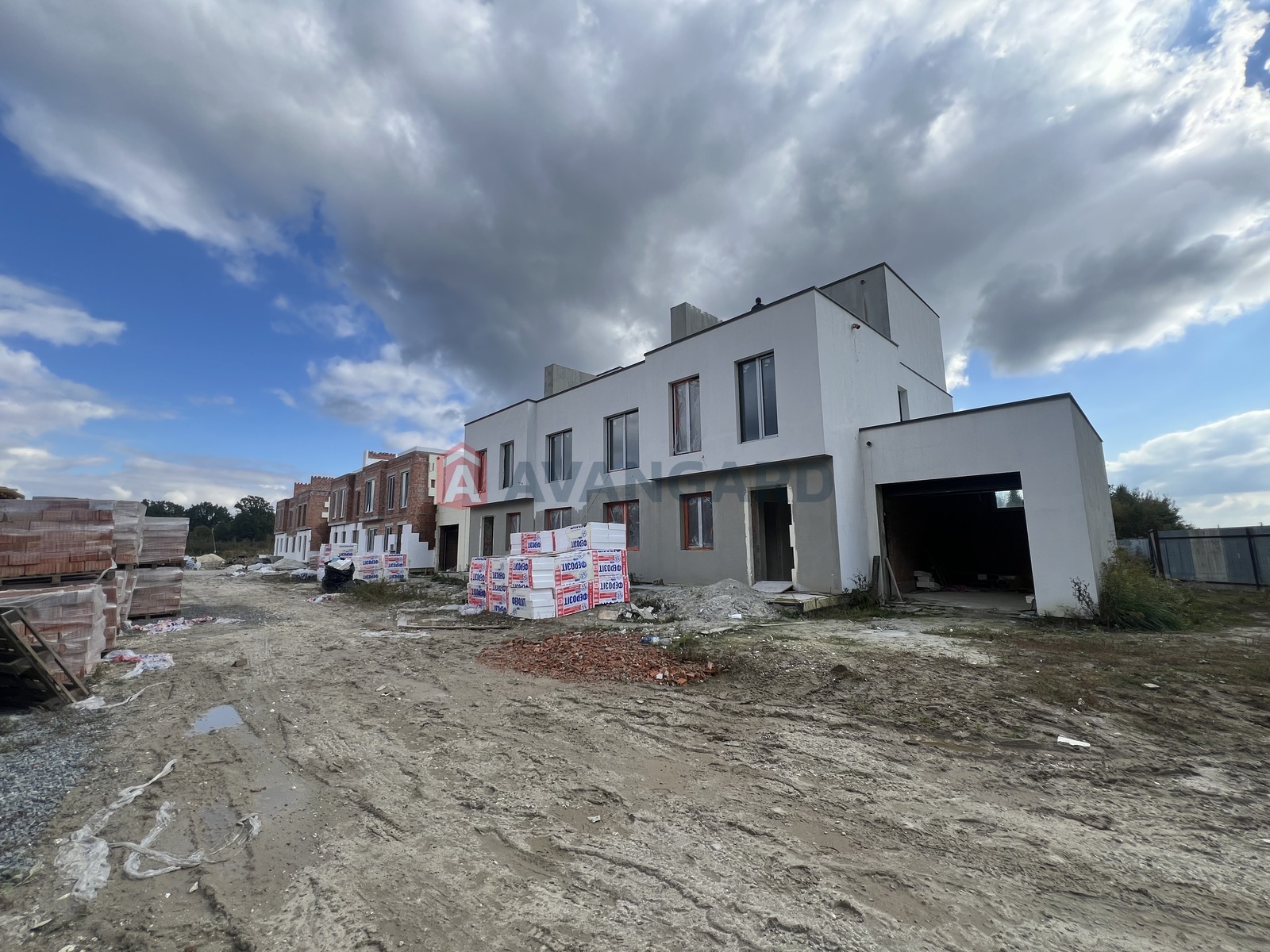 ���, 165 ��.�. ���� 10