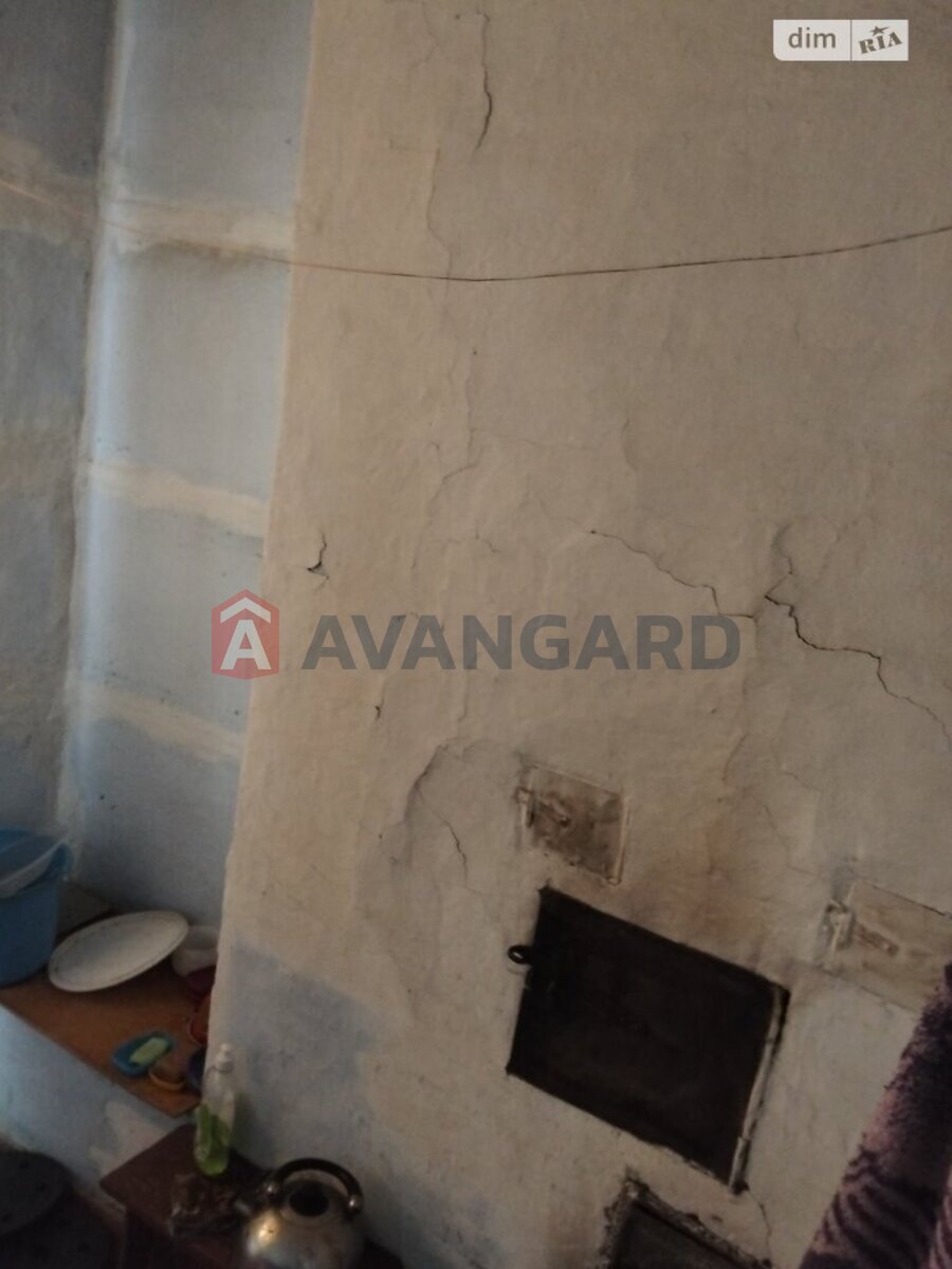 �������, 40 ��.�. ���� 13