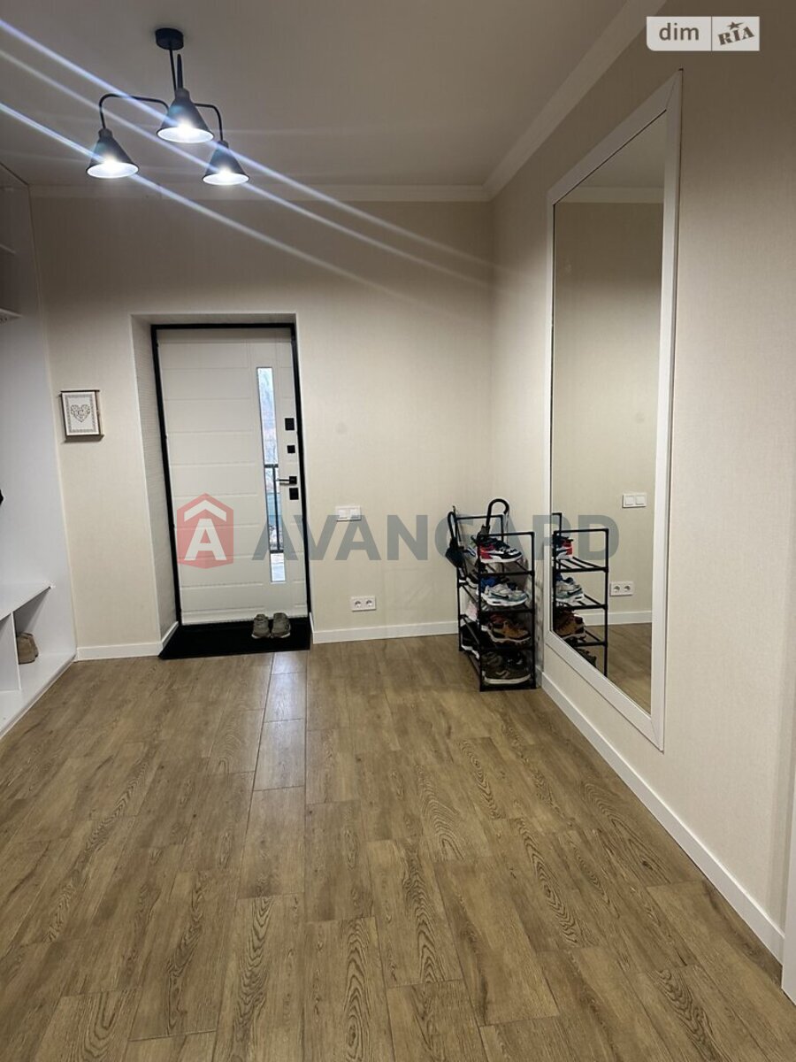 �������, 220 ��.�. ���� 23