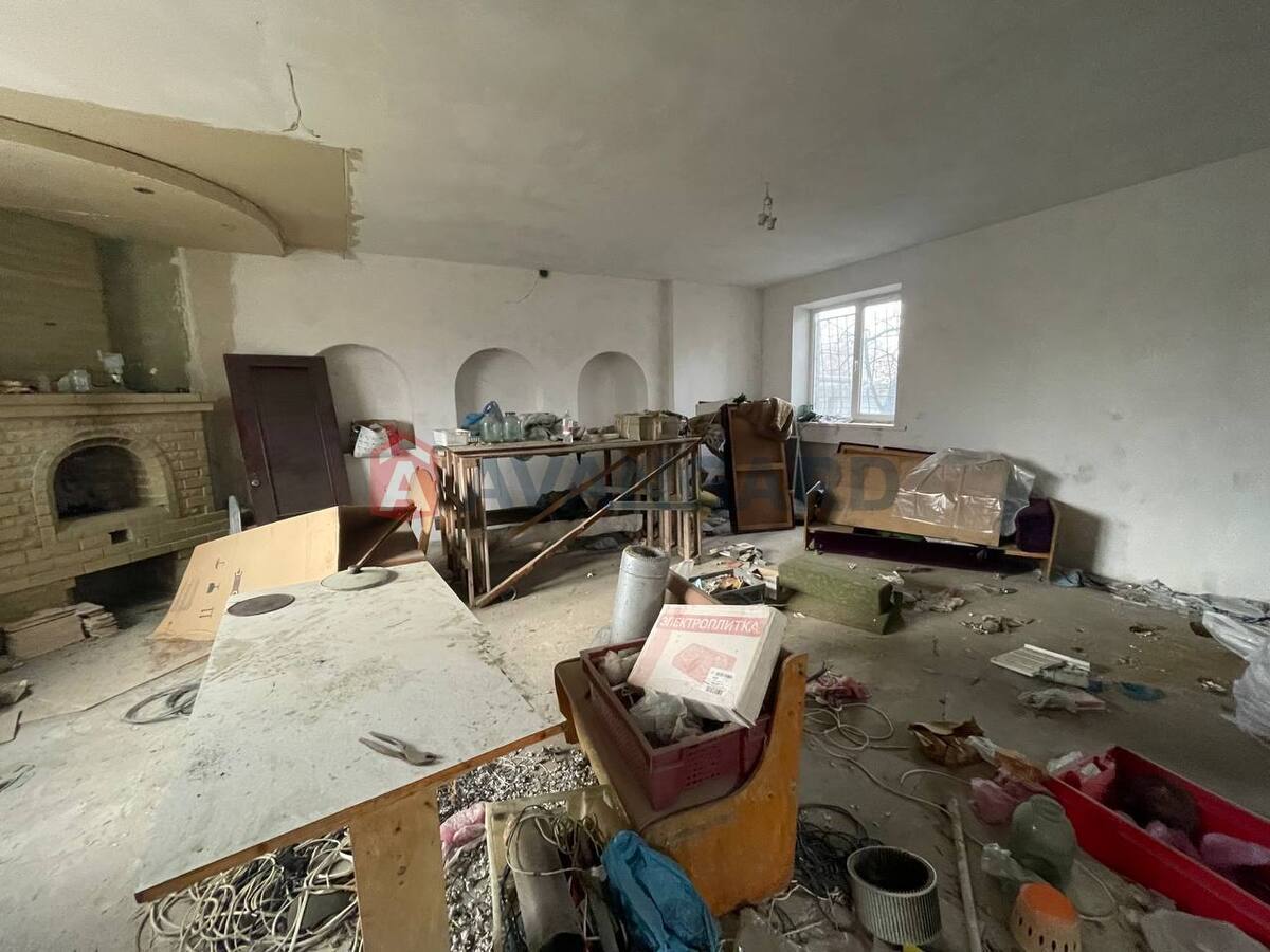 ����, 250 ��.�. ���� 14