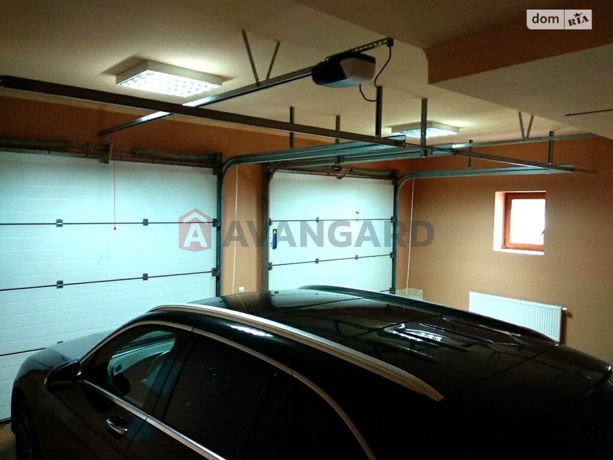 �������, 586 ��.�. ���� 24