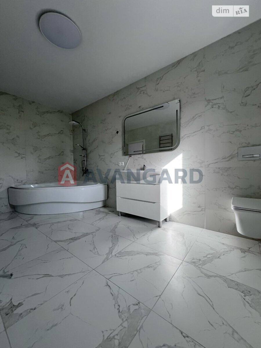 �������, 220 ��.�. ���� 24