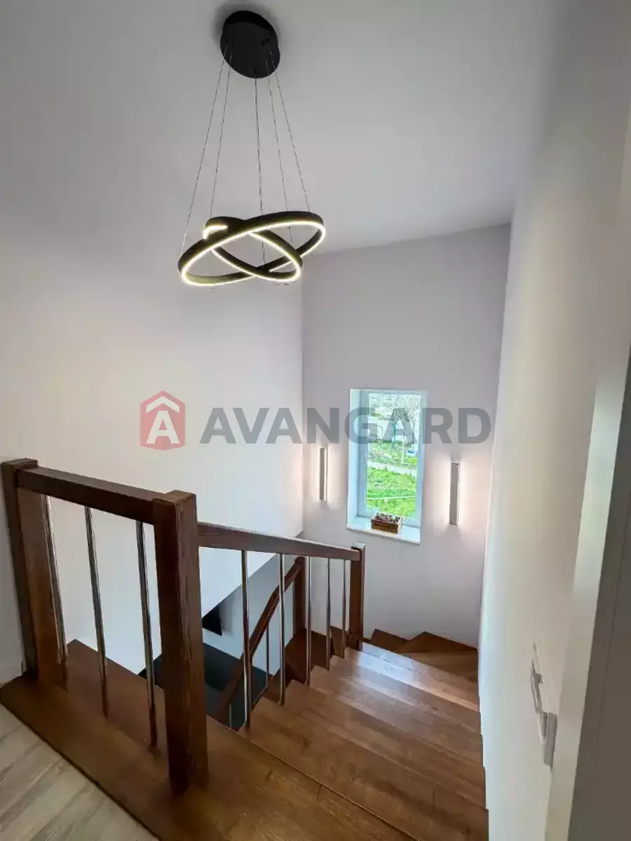 �������, 127 ��.�. ���� 24