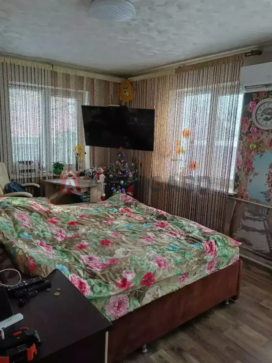 ���, 136 ��.�. ���� 9