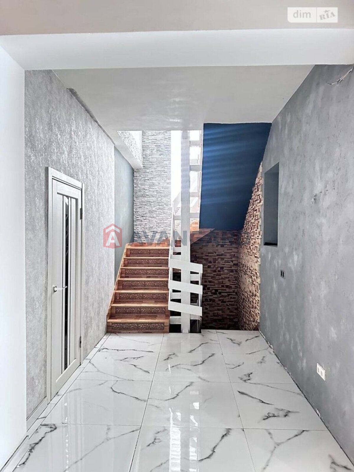 ������� �������, 206 ��.�. ���� 3