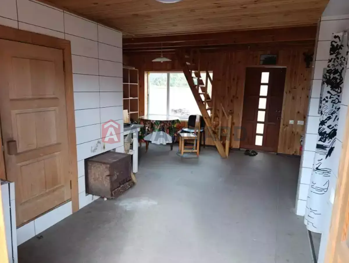 �������, 33 ��.�. ���� 8