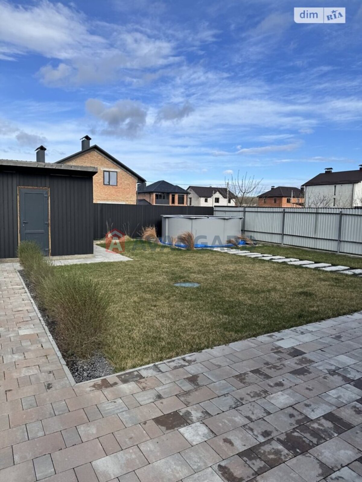 �������, 115 ��.�. ���� 25