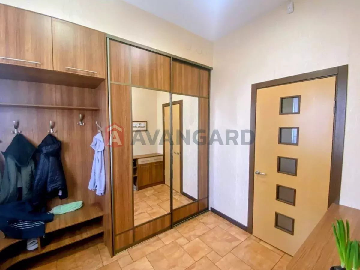 �������, 230 ��.�. ���� 23