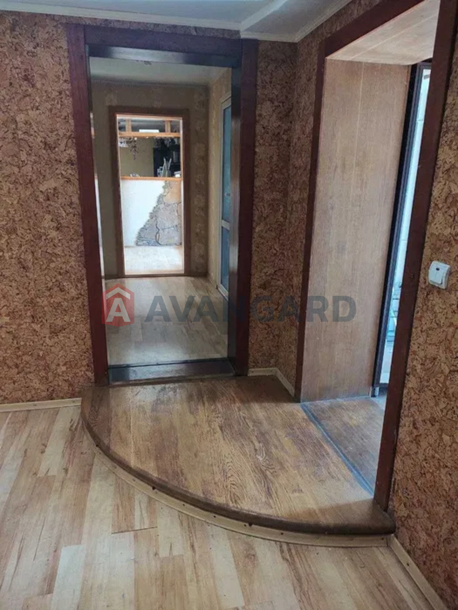 �������, 120 ��.�. ���� 13