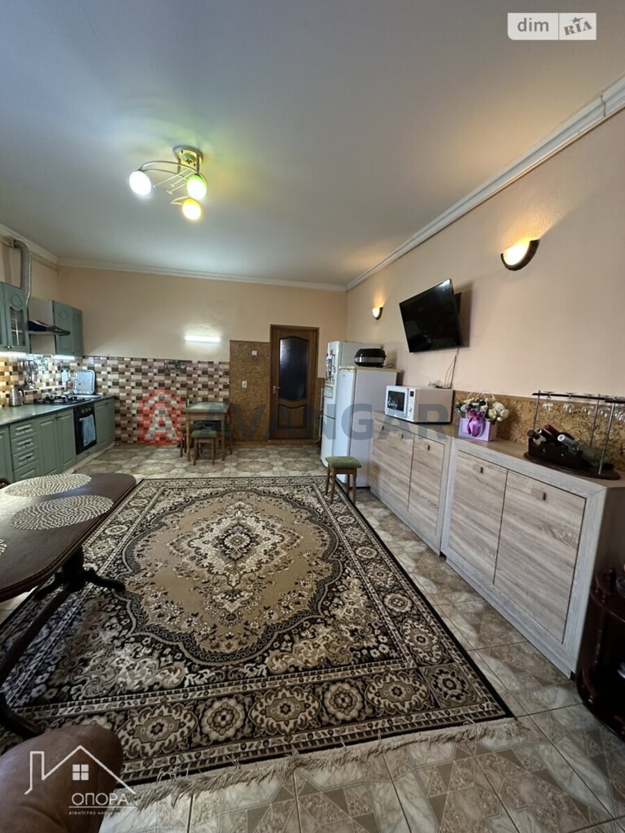 �������, 151 ��.�. ���� 12