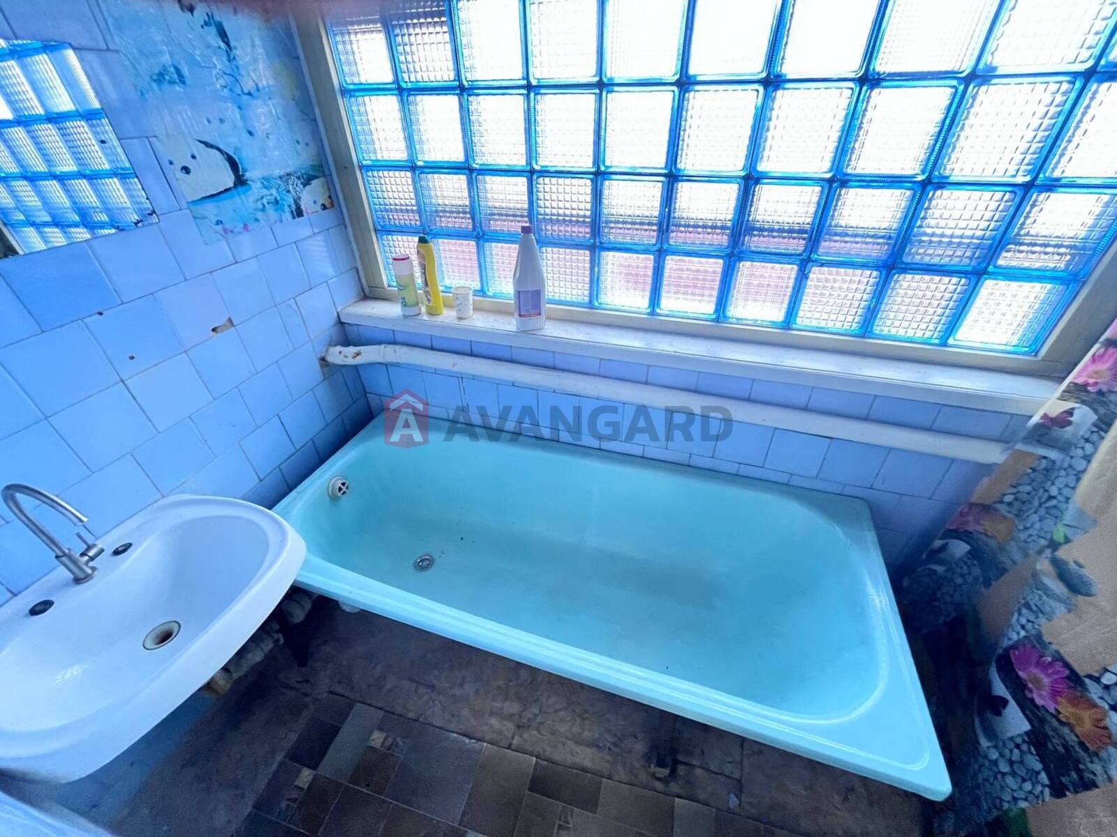 �������, 118 ��.�. ���� 15